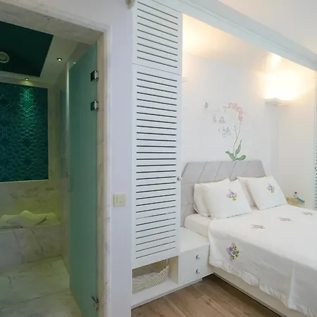 Hotel Gardenya Buti̇k Sigacik