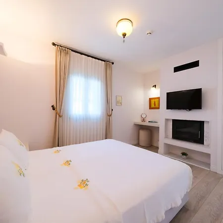 Hotel Gardenya Buti̇k Sigacik