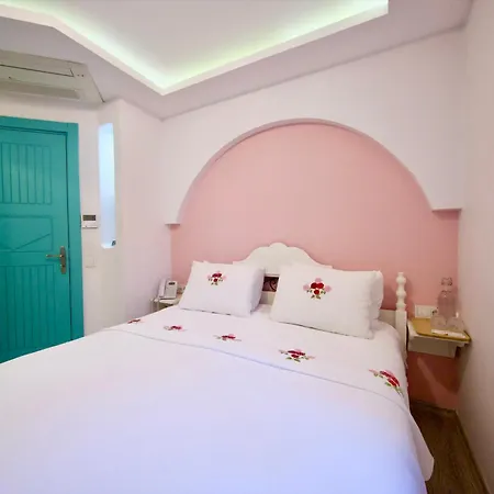Gardenya Buti̇k Sigacik
