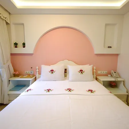 Gardenya Buti̇k 3* Sigacik