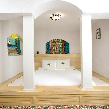 Hotel Gardenya Buti̇k Sigacik