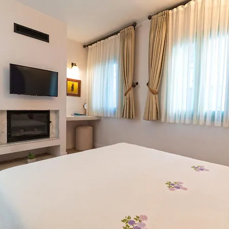 Gardenya Buti̇k Hotel Siğacık