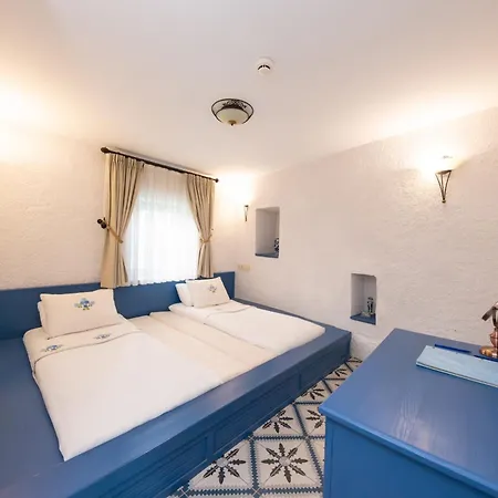 Hotel Gardenya Buti̇k Sigacik