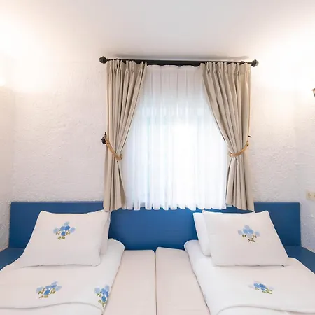 Gardenya Buti̇k 3* Siğacık