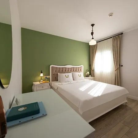 Отель Gardenya Buti̇k 3*