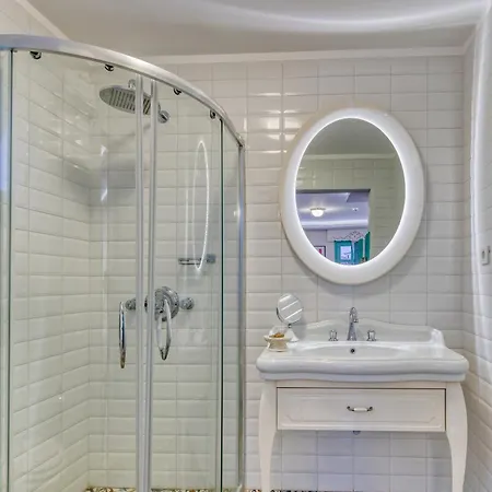 Gardenya Buti̇k Сигаджик