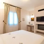 Gardenya Buti̇k Hotel Siğacık