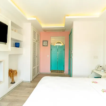 Gardenya Buti̇k מלון