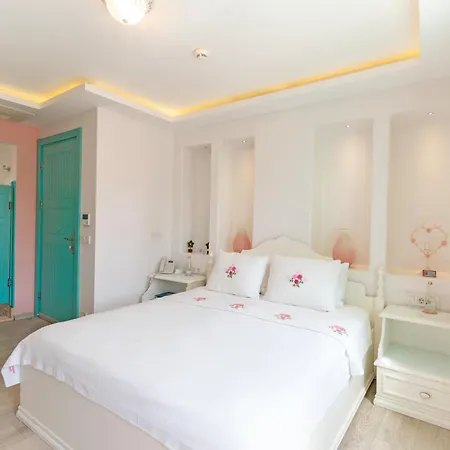 Gardenya Buti̇k Отель 3*