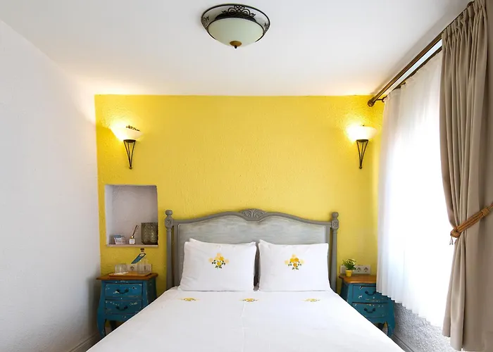 Gardenya Buti̇k Hotel 3*