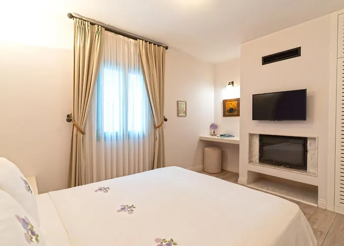 Gardenya Buti̇k Hotel Siğacık